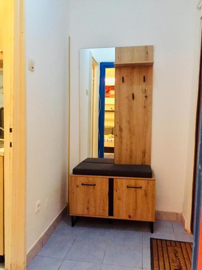 Central Charming Apartments Bucureşti Ngoại thất bức ảnh