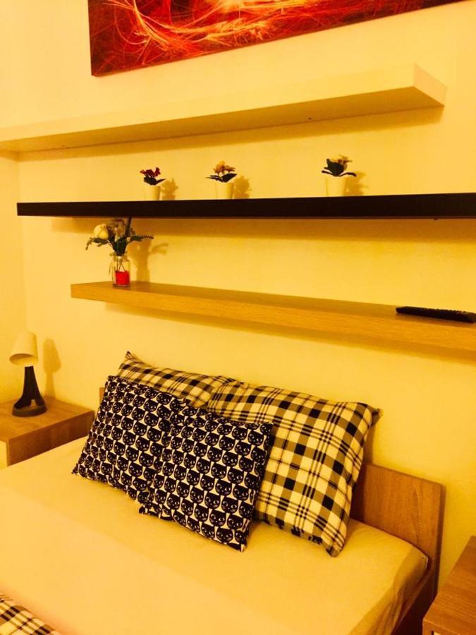 Central Charming Apartments Bucureşti Ngoại thất bức ảnh